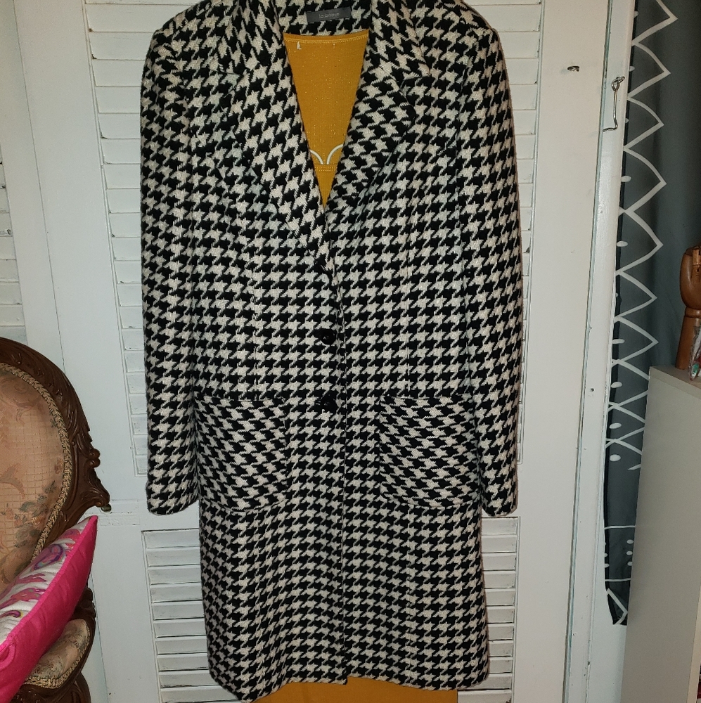 Houndstooth Trench Coat - Picture 4 of 5